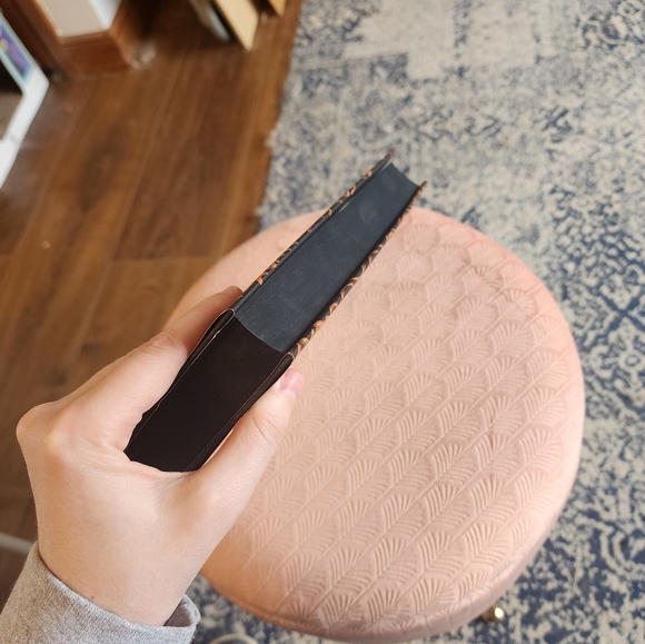 Year of the Reaper by Makiia Lucier - Fairyloot Edition - Picture 2 of 3